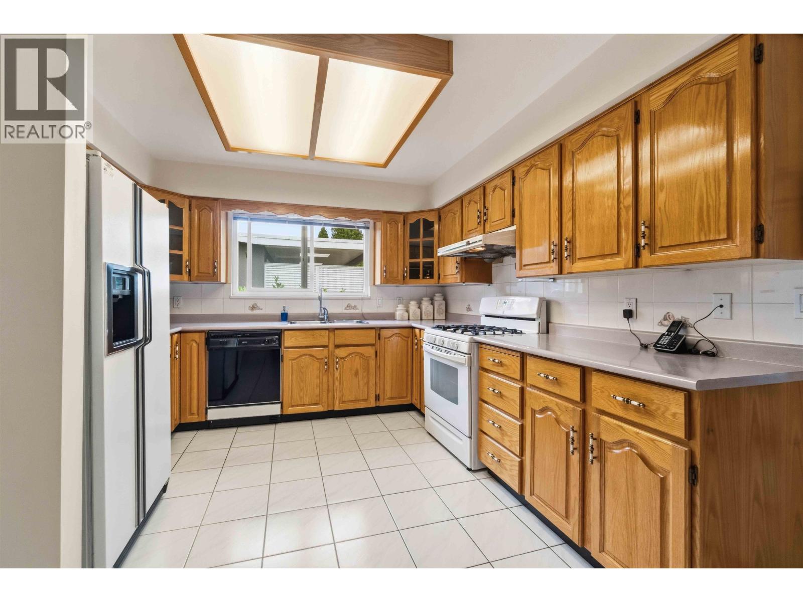 1522 Haversley Avenue, Coquitlam, British Columbia  V3J 1V6 - Photo 11 - R3144465