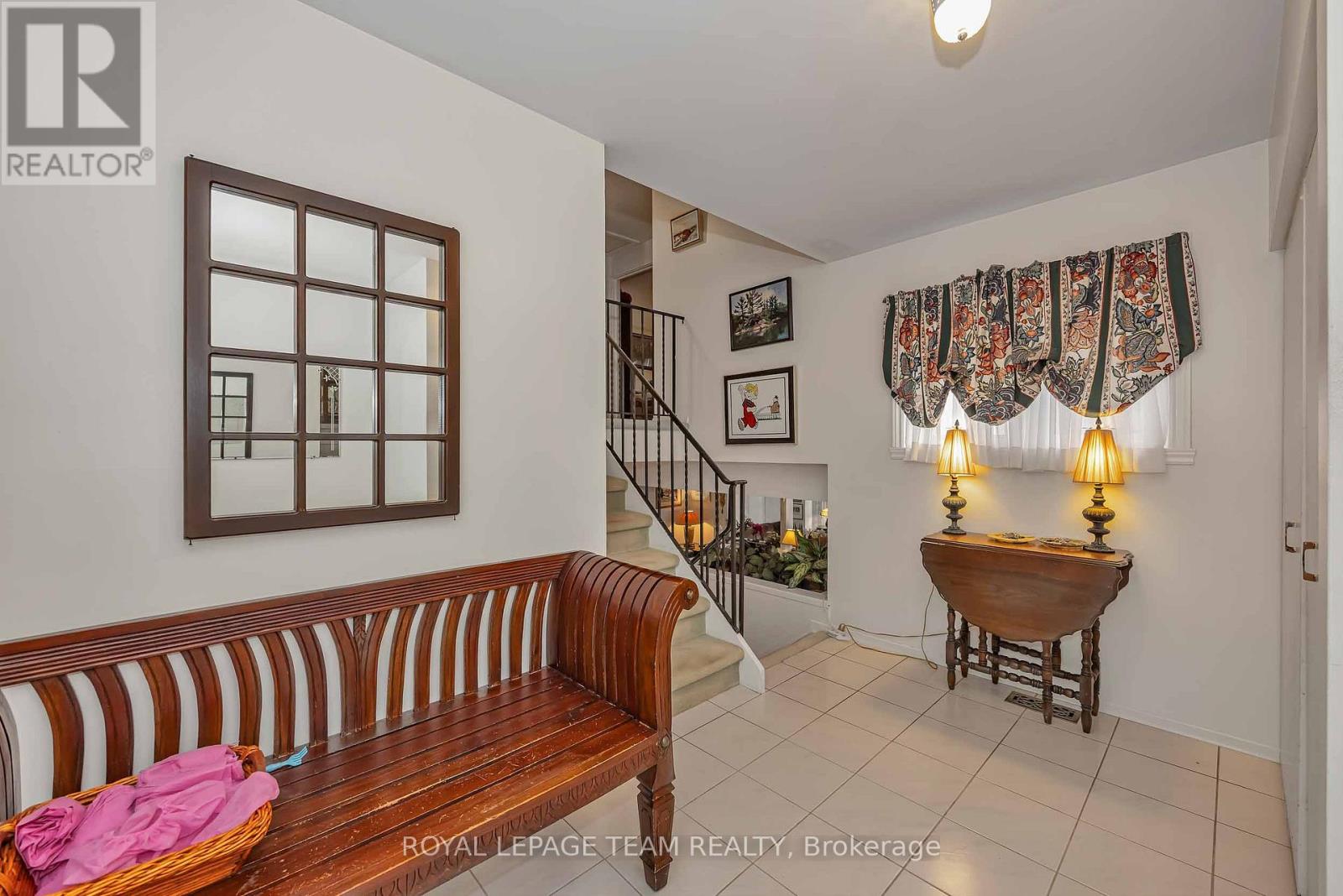 1174 Bonnie Crescent, Ottawa, Ontario  K2C 1Z5 - Photo 5 - X13777274