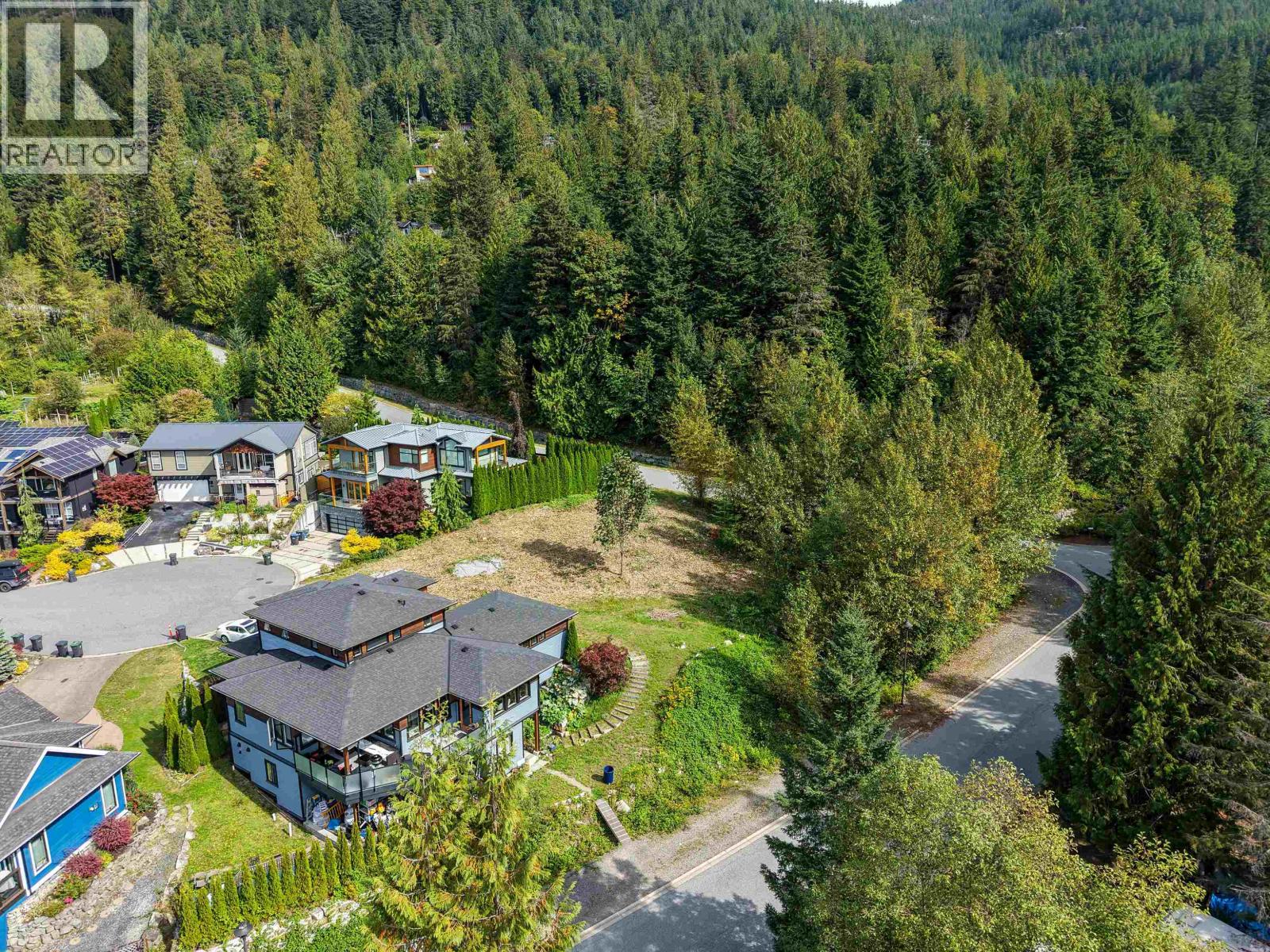 936 Thistle Place, Britannia Beach, British Columbia  V8B 1J2 - Photo 15 - R3164717