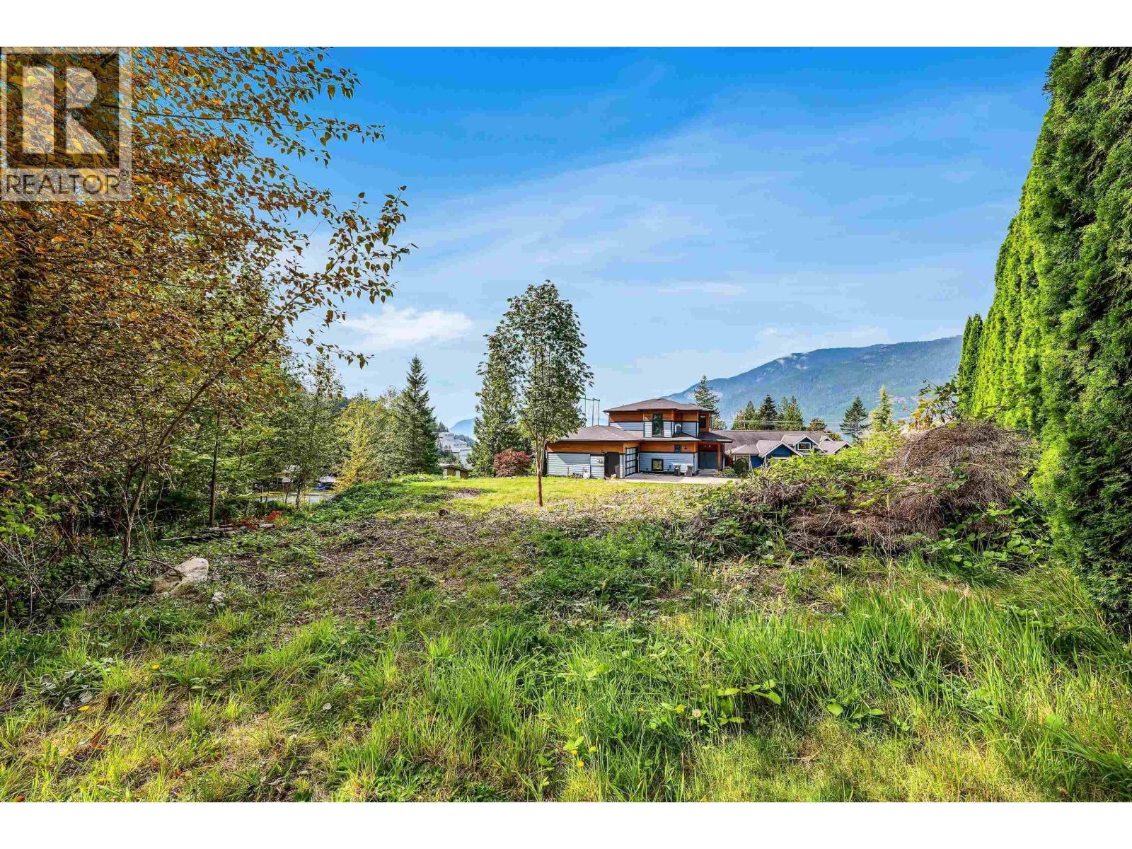 936 Thistle Place, Britannia Beach, British Columbia  V8B 1J2 - Photo 9 - R3164717
