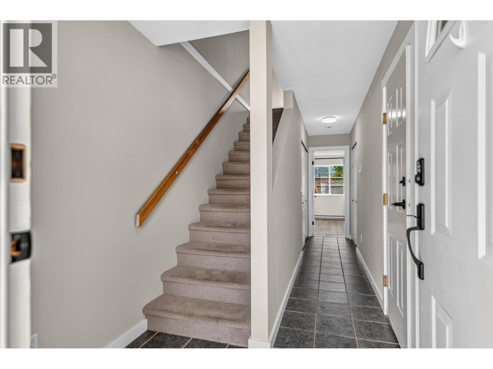 29 5761 Wharf Avenue, Sechelt, British Columbia  V0N 3A3 - Photo 15 - R3164716
