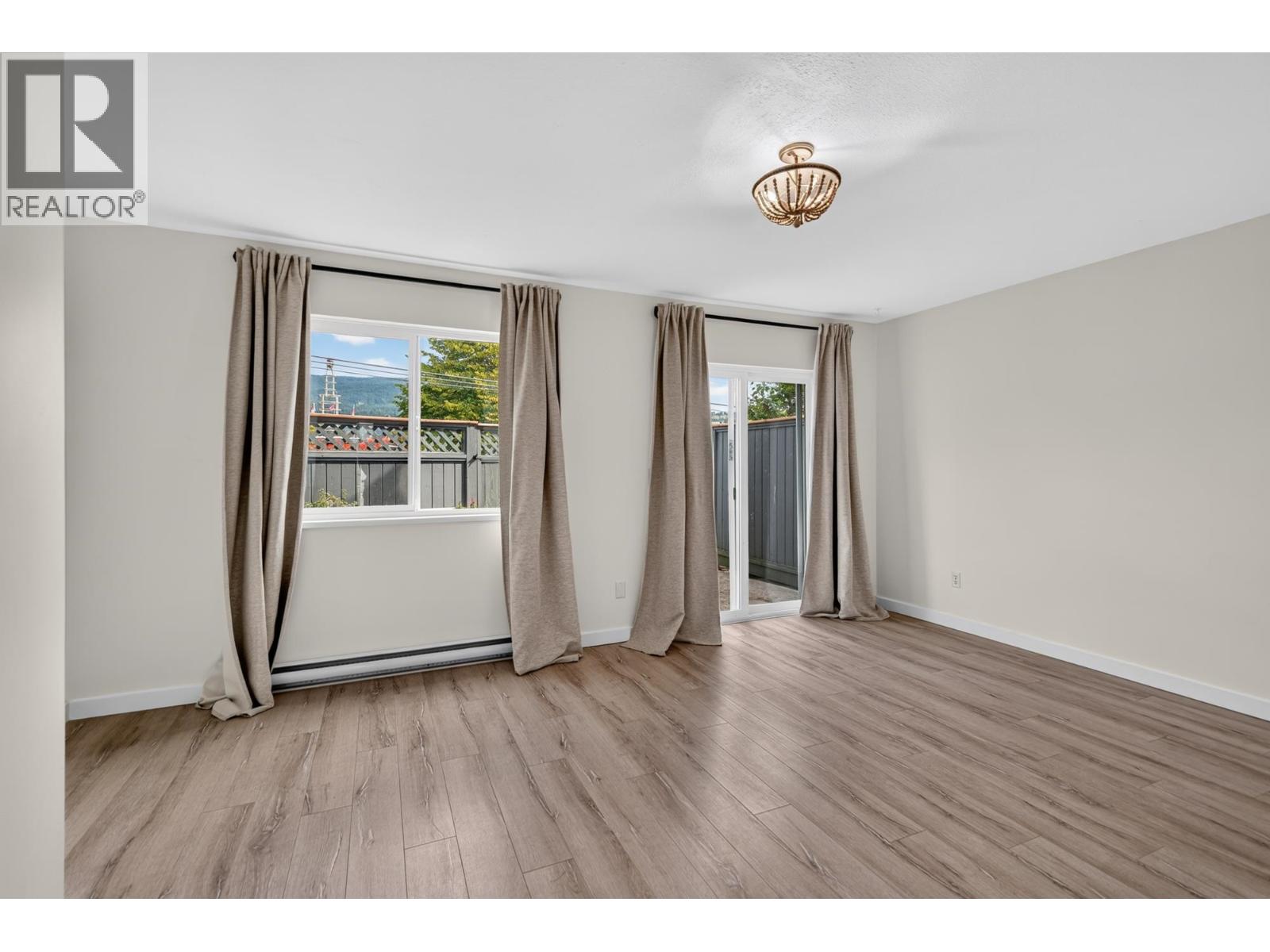 29 5761 Wharf Avenue, Sechelt, British Columbia  V0N 3A3 - Photo 17 - R3164716