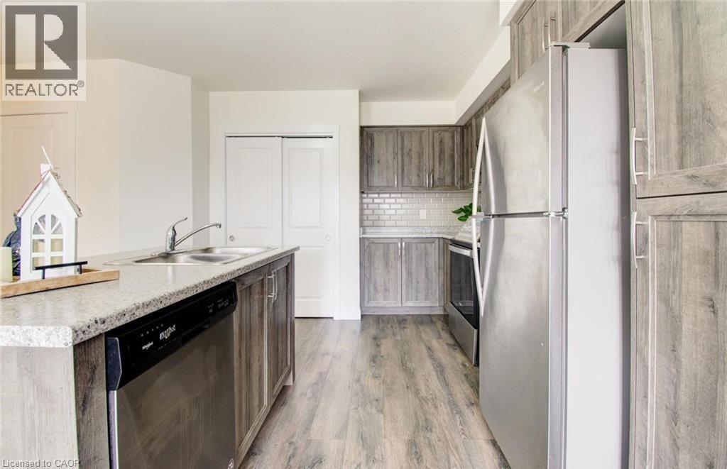 150 Rochefort Street Unit# E, Kitchener, Ontario  N2R 0P5 - Photo 14 - 40852938