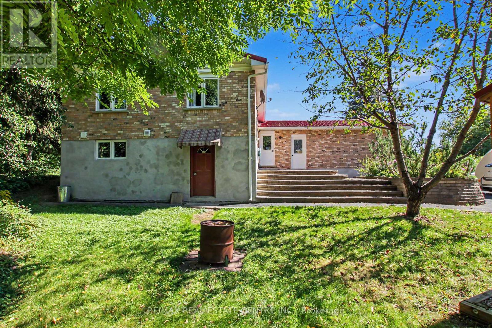16 Main Street, North Dumfries, Ontario  N0B 1E0 - Photo 25 - X13777268