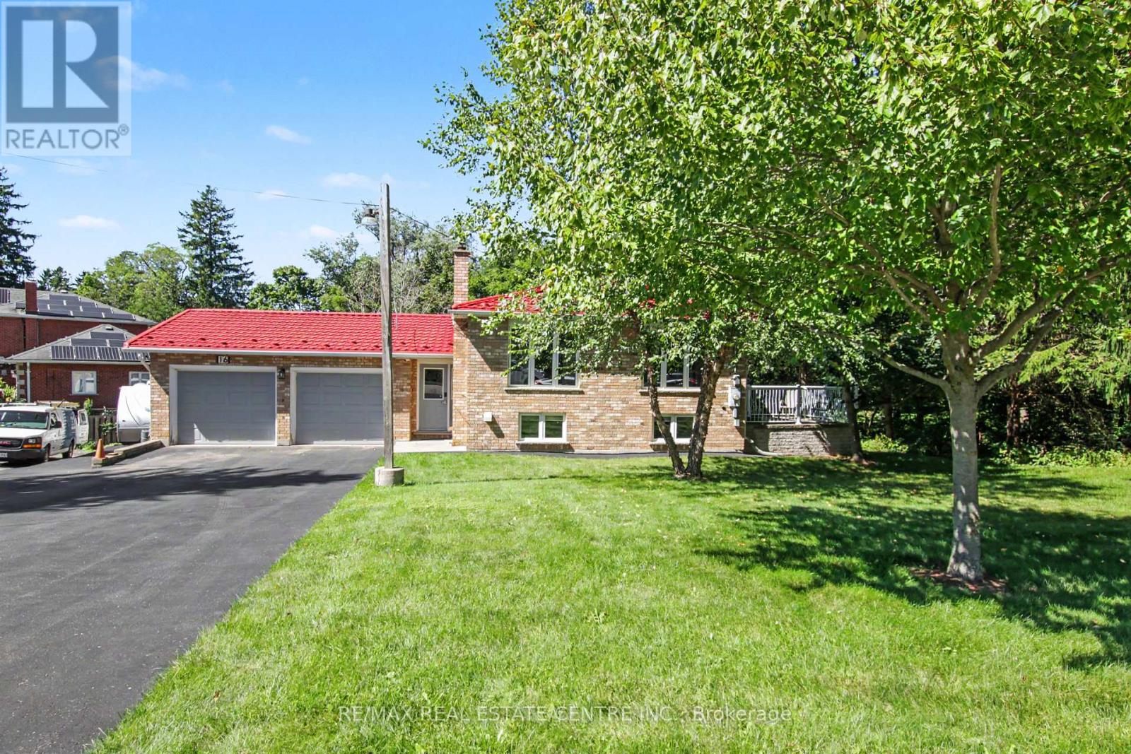 16 Main Street, North Dumfries, Ontario  N0B 1E0 - Photo 3 - X13777268