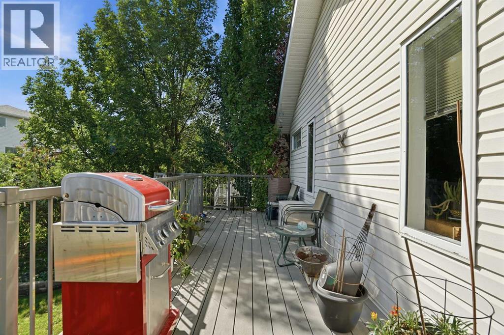 23 Hidden Ridge Place Nw, Calgary, Alberta  T3A 5V8 - Photo 27 - A2344366