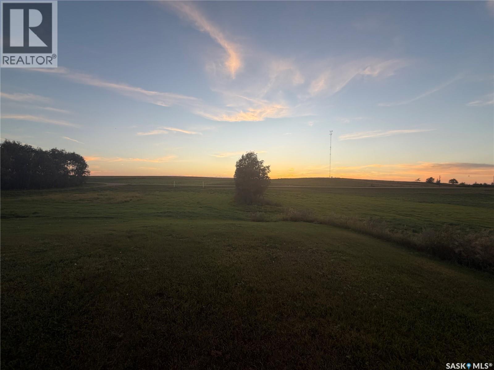 Thiessen Acreage photo 20
