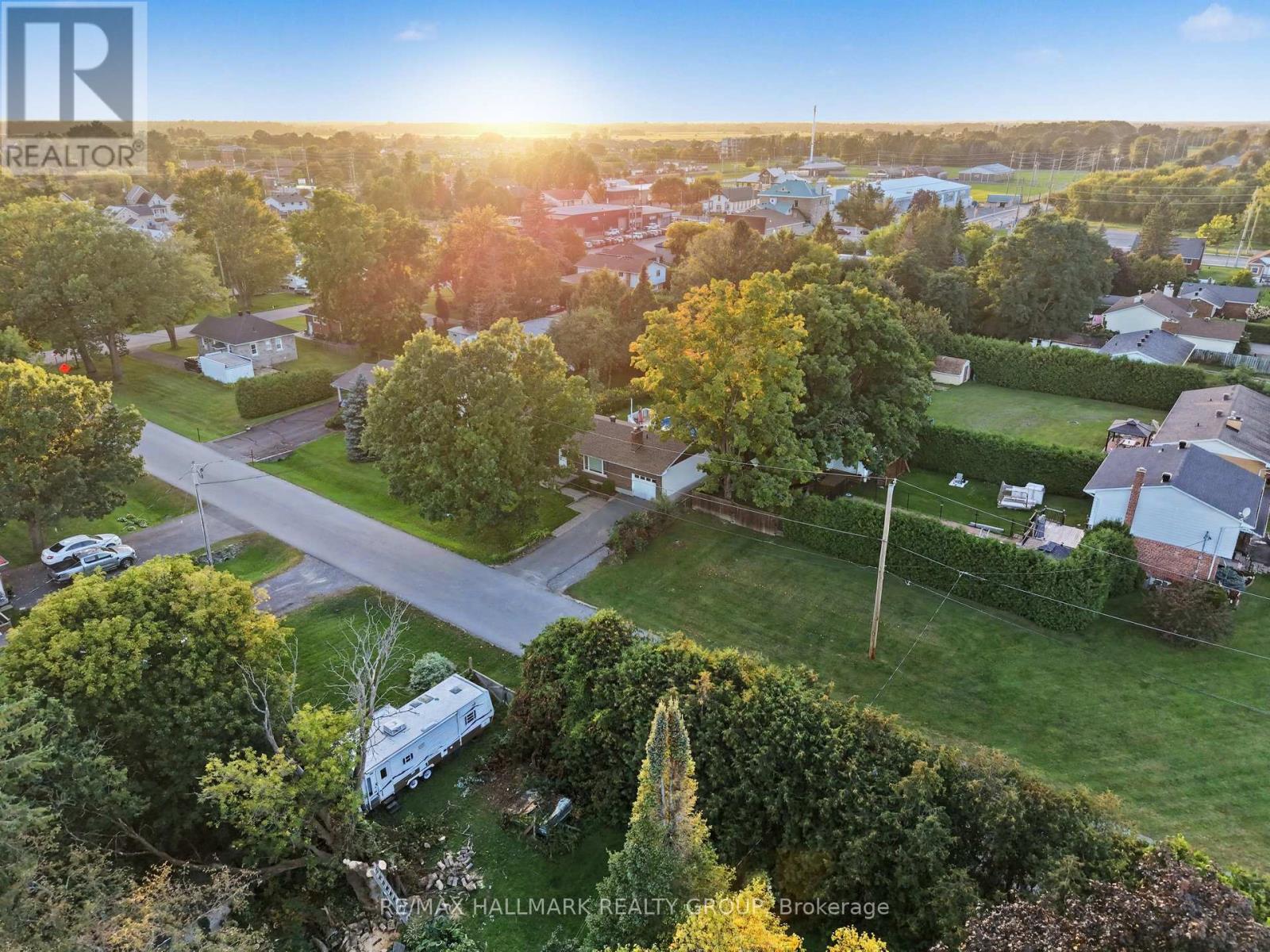 65 Christopher Hamilton Street, Ottawa, Ontario  K0A 2Z0 - Photo 2 - X13777300