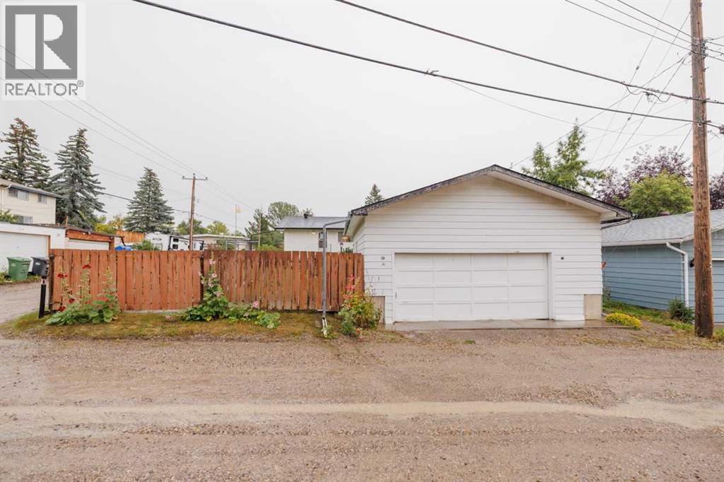 67 Huntham Road Ne, Calgary, Alberta  T2K 4G2 - Photo 27 - A2344774