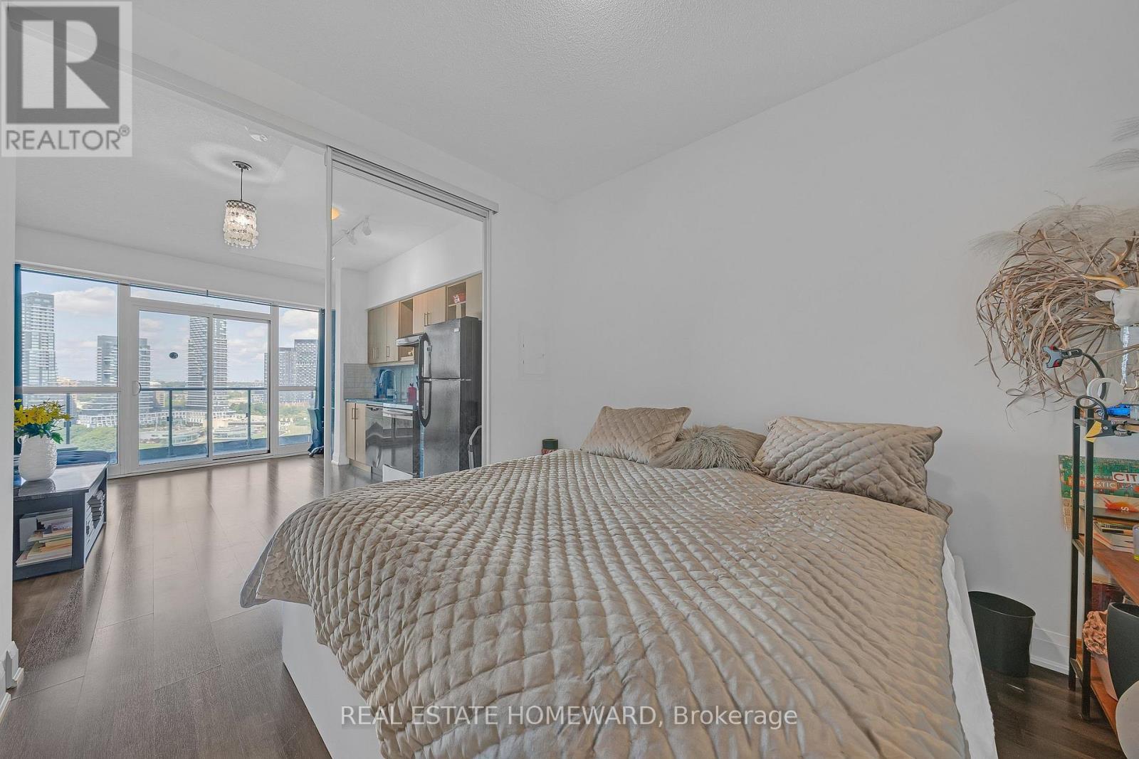 1717 - 160 Vanderhoof Avenue, Toronto, Ontario  M4G 0B7 - Photo 18 - C13758042