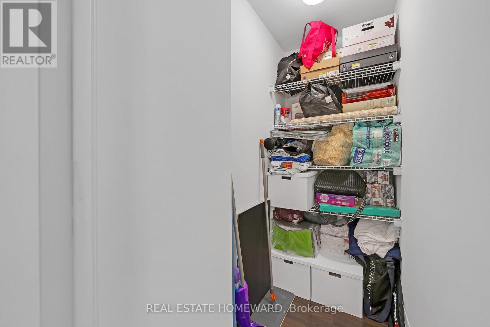 1717 - 160 Vanderhoof Avenue, Toronto, Ontario  M4G 0B7 - Photo 4 - C13758042