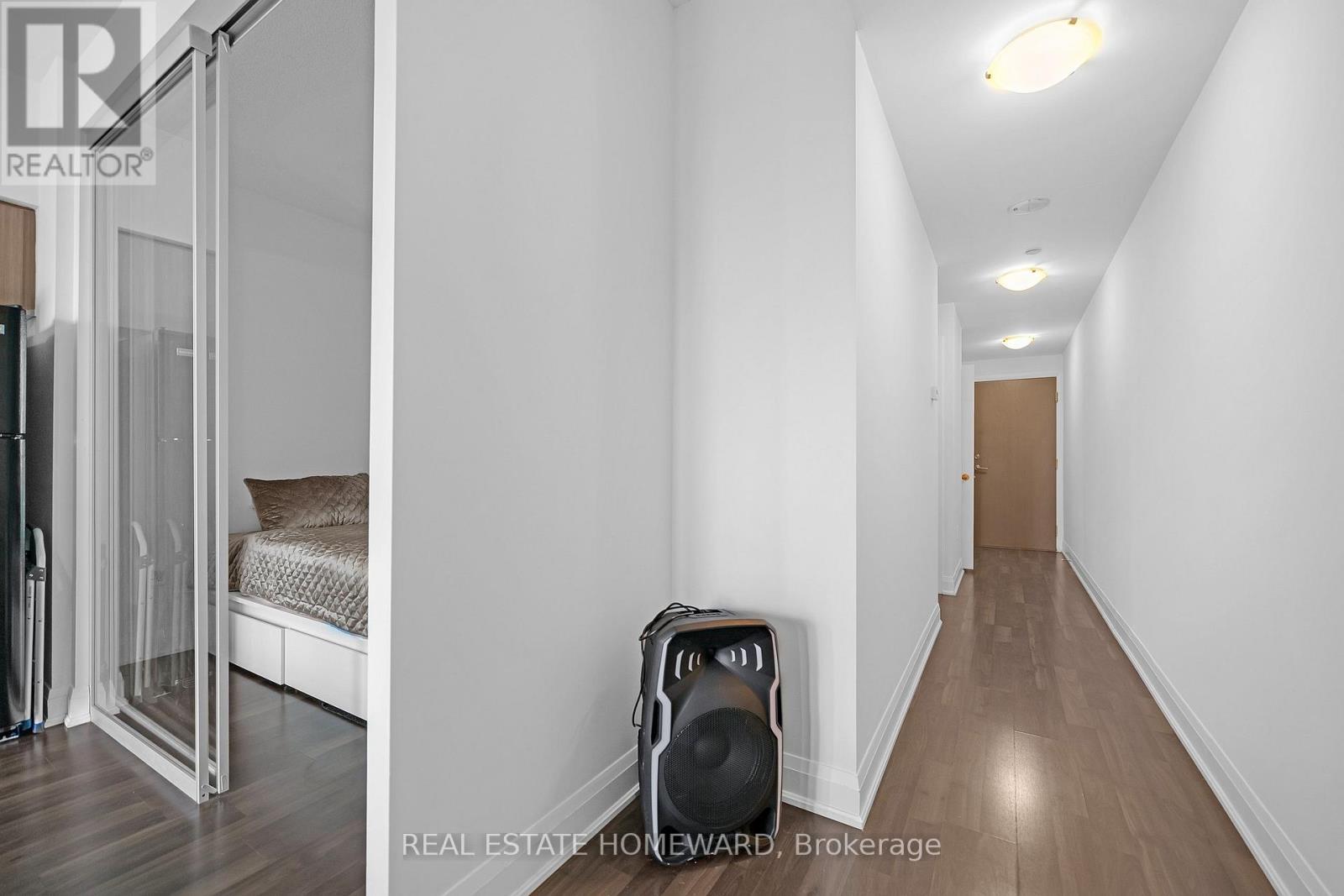 1717 - 160 Vanderhoof Avenue, Toronto, Ontario  M4G 0B7 - Photo 8 - C13758042
