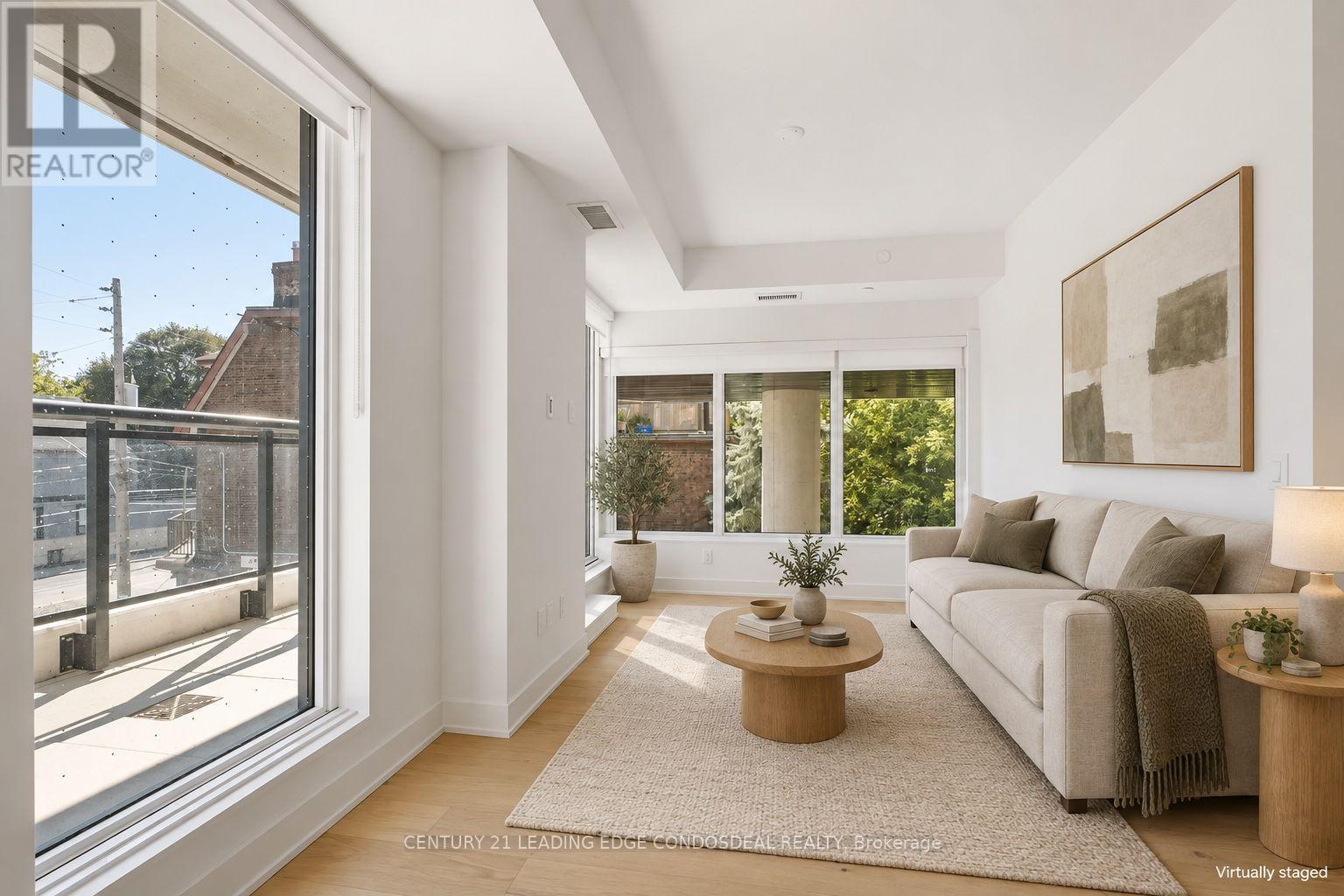 207 - 322 DUPONT STREET, Toronto, Ontario