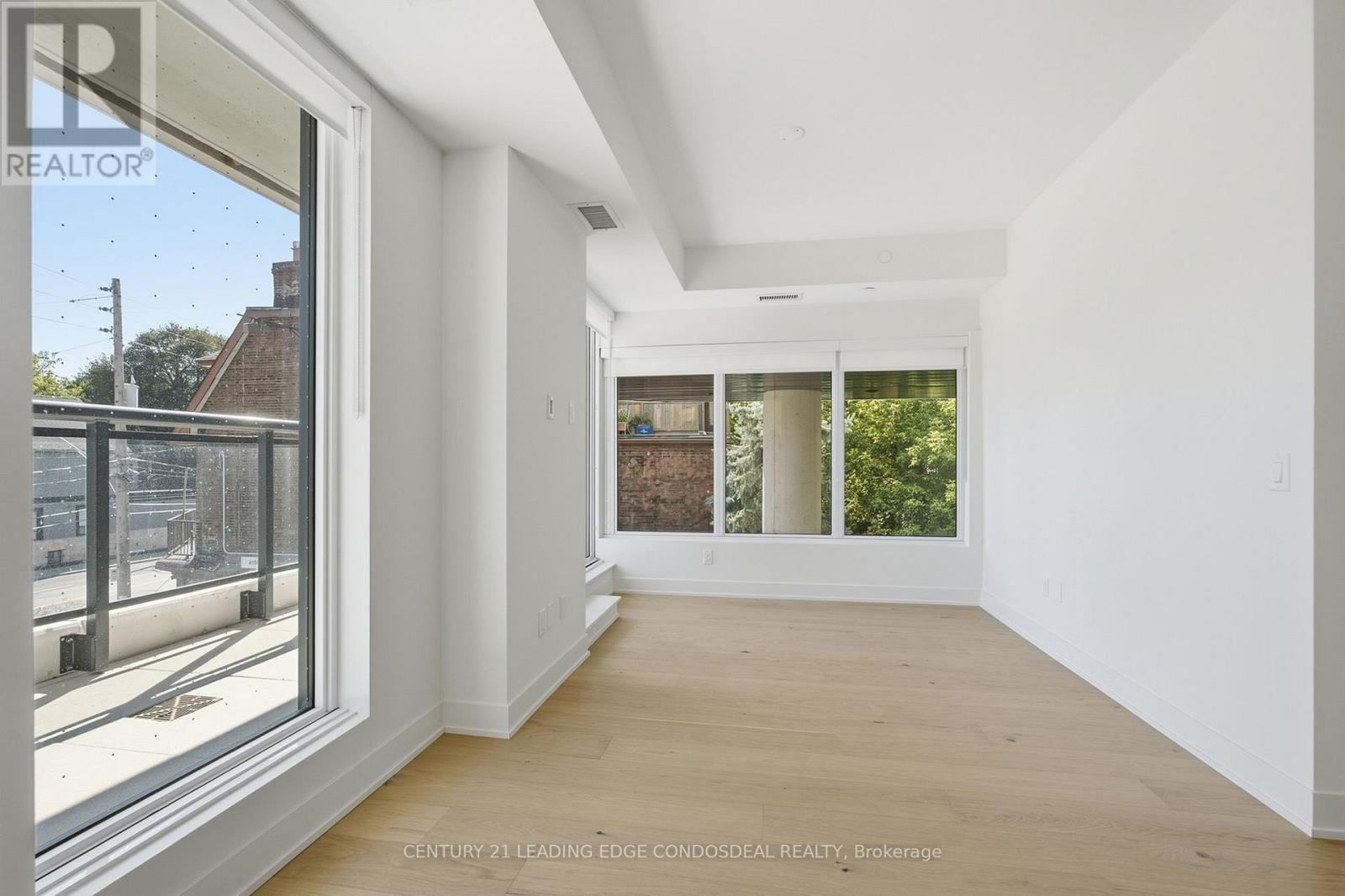 207 - 322 Dupont Street, Toronto, Ontario  M5R 0E3 - Photo 2 - C13777294