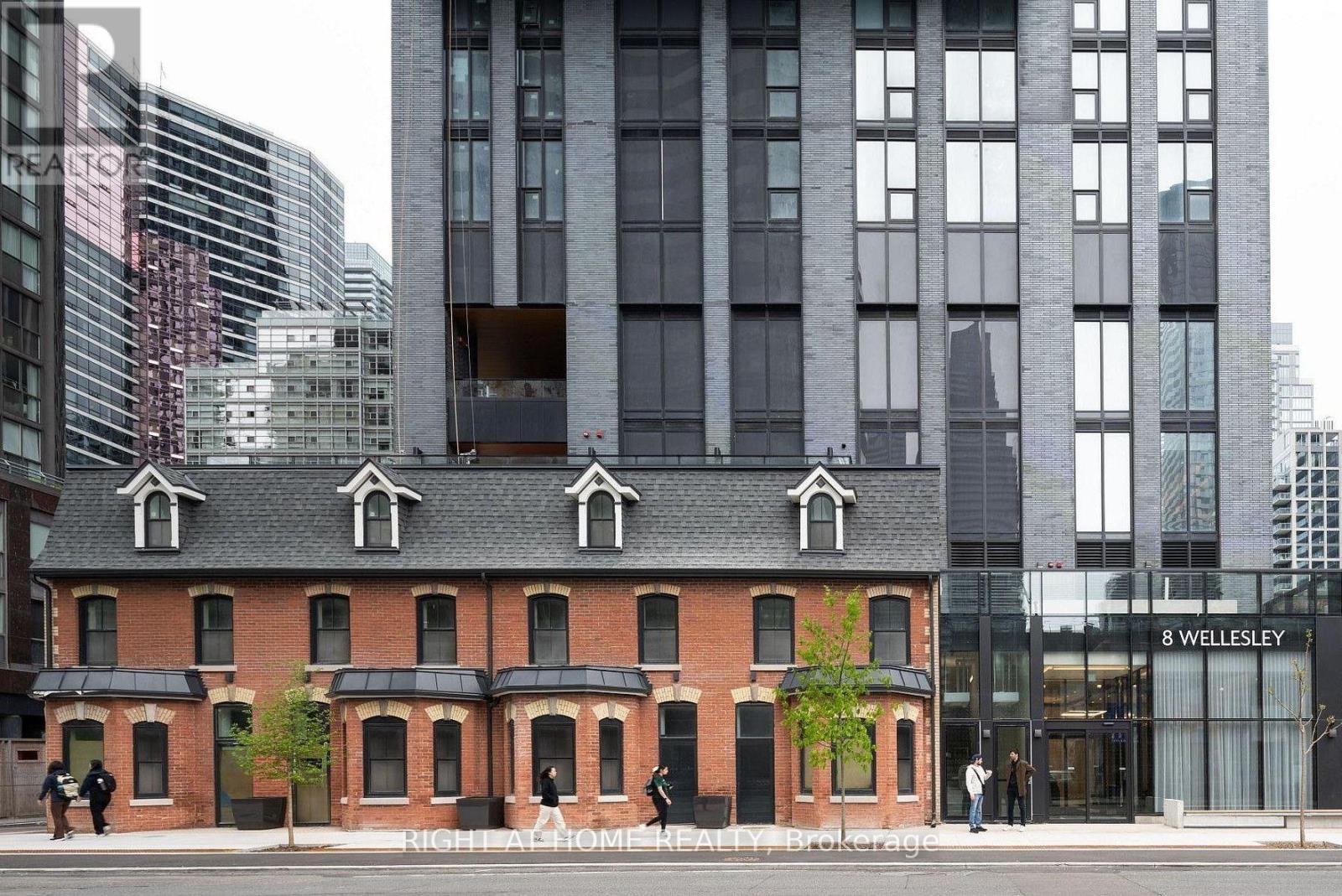 5205 - 8 Wellesley Street W, Toronto, Ontario  M4Y 0J5 - Photo 2 - C13777302