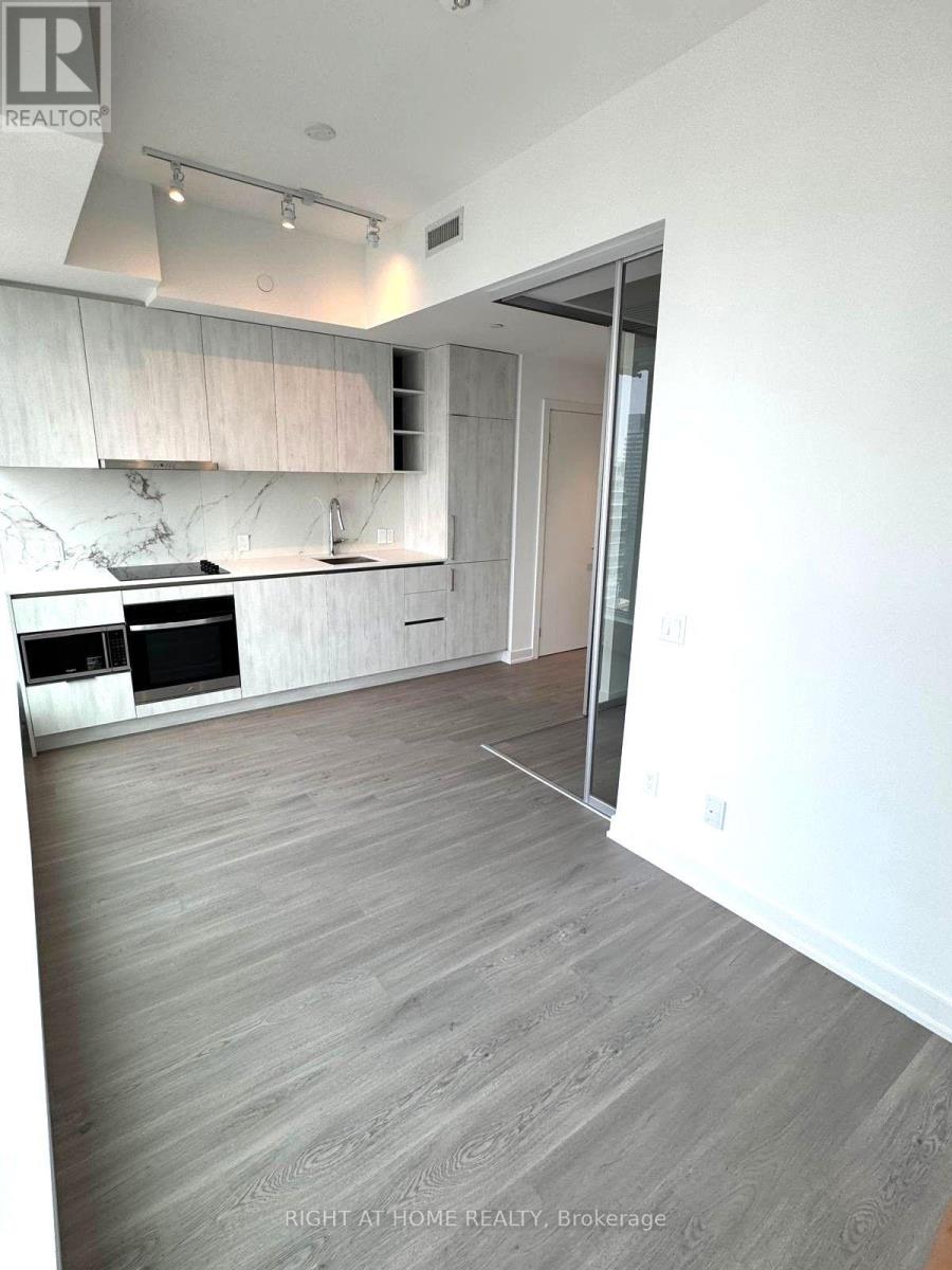 5205 - 8 Wellesley Street W, Toronto, Ontario  M4Y 0J5 - Photo 9 - C13777302