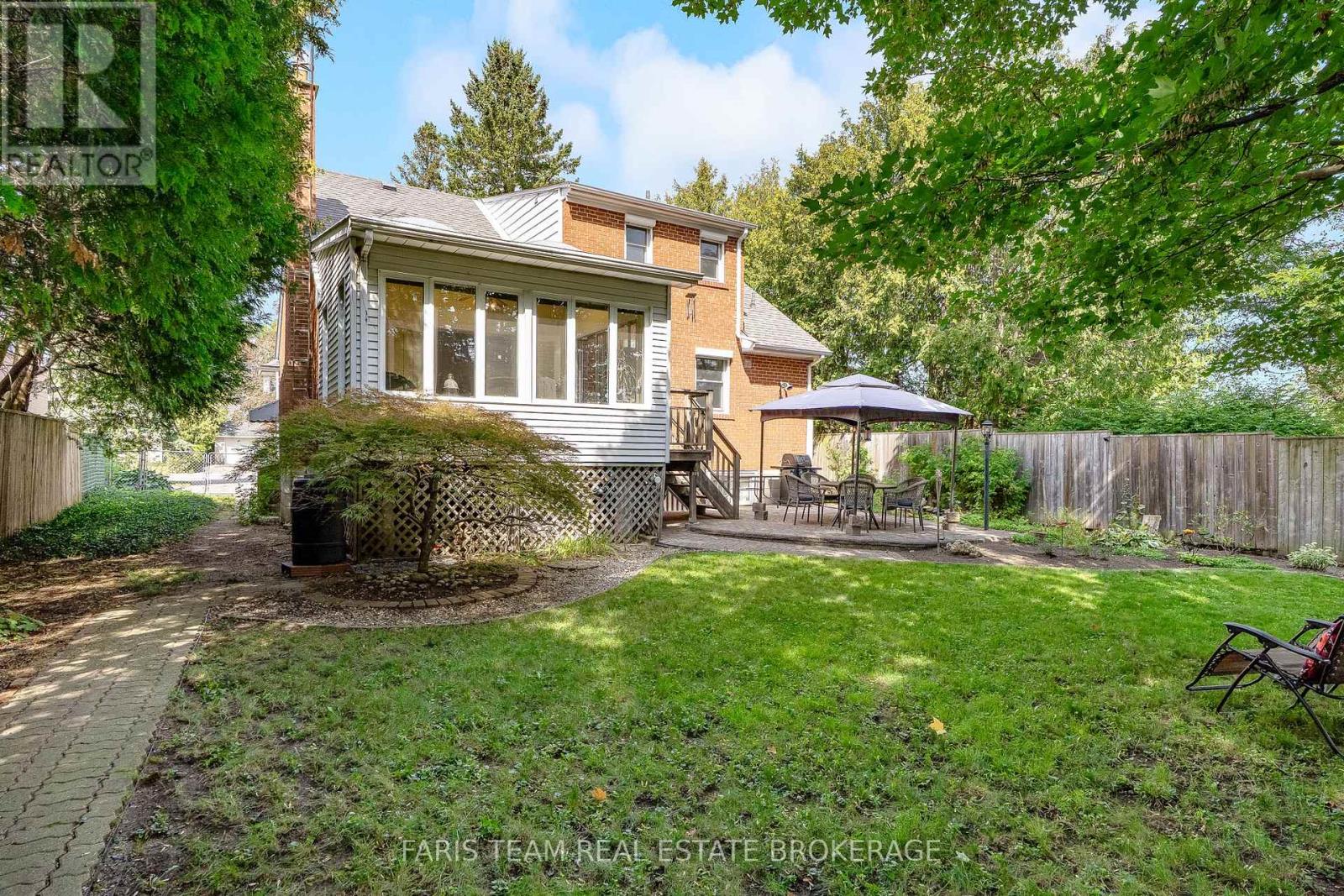 90 Bedford Park Avenue, Richmond Hill, Ontario  L4C 2N8 - Photo 41 - N13777280