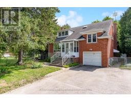90 BEDFORD PARK AVENUE, Richmond Hill, Ontario