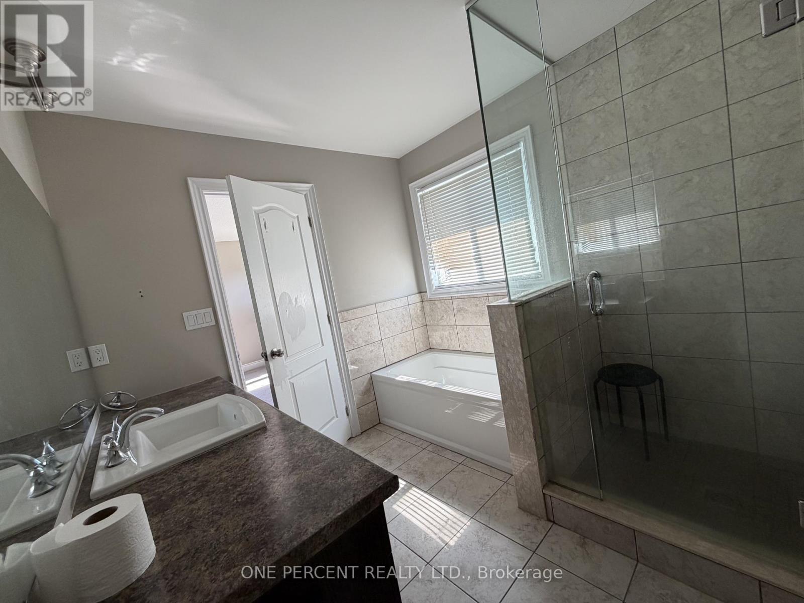 51 Booth Lane, Barrie, Ontario  L4N 0S4 - Photo 11 - S13777298