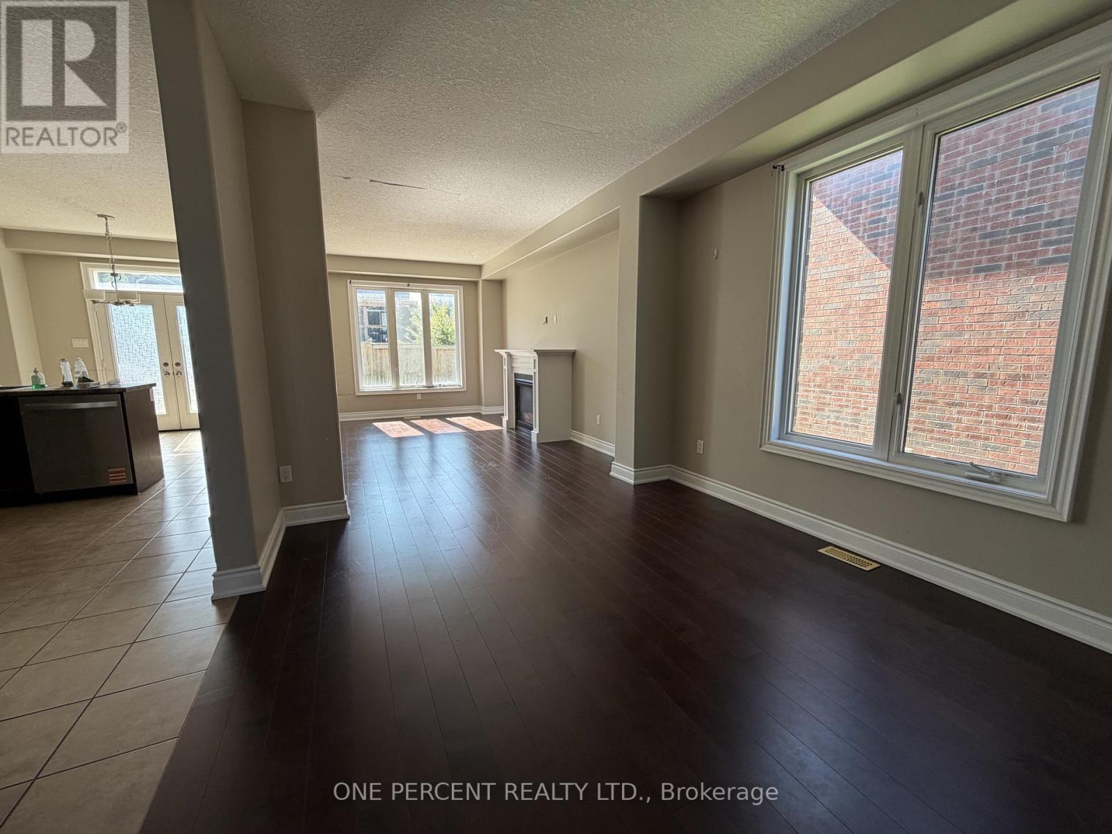 51 Booth Lane, Barrie, Ontario  L4N 0S4 - Photo 4 - S13777298