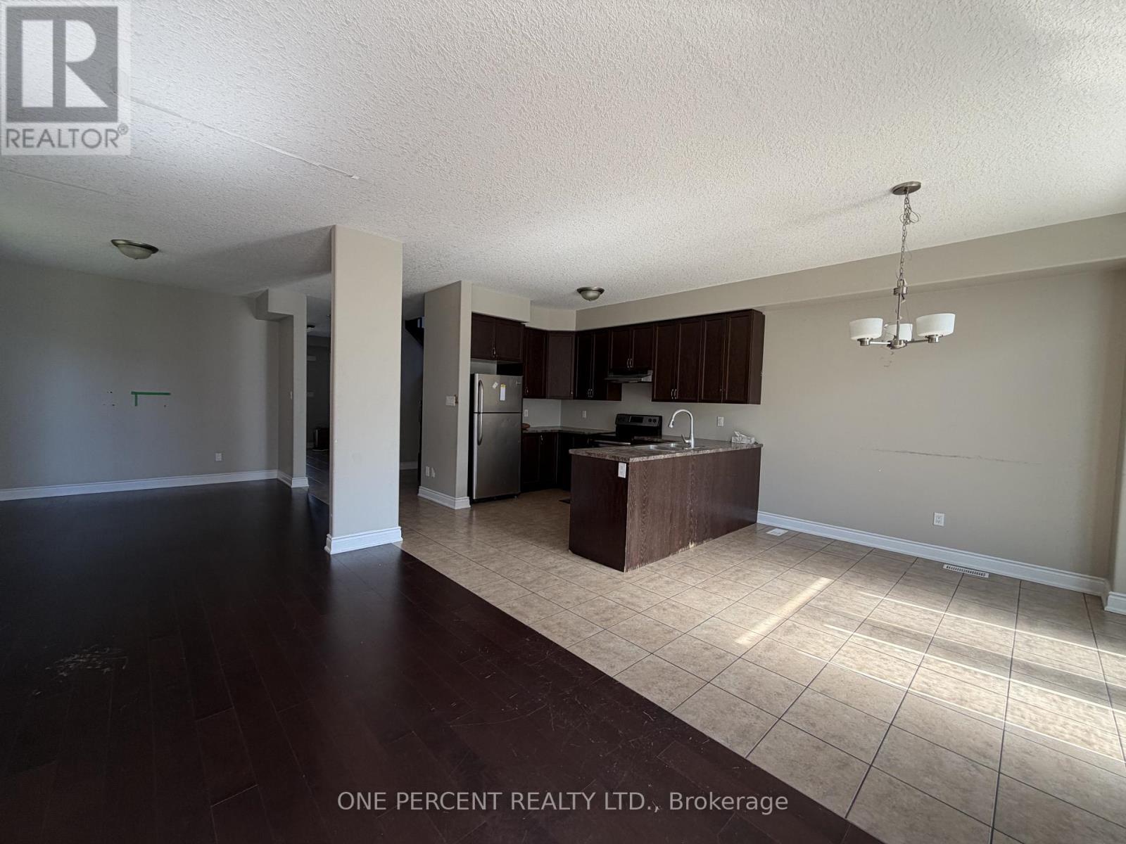 51 Booth Lane, Barrie, Ontario  L4N 0S4 - Photo 5 - S13777298