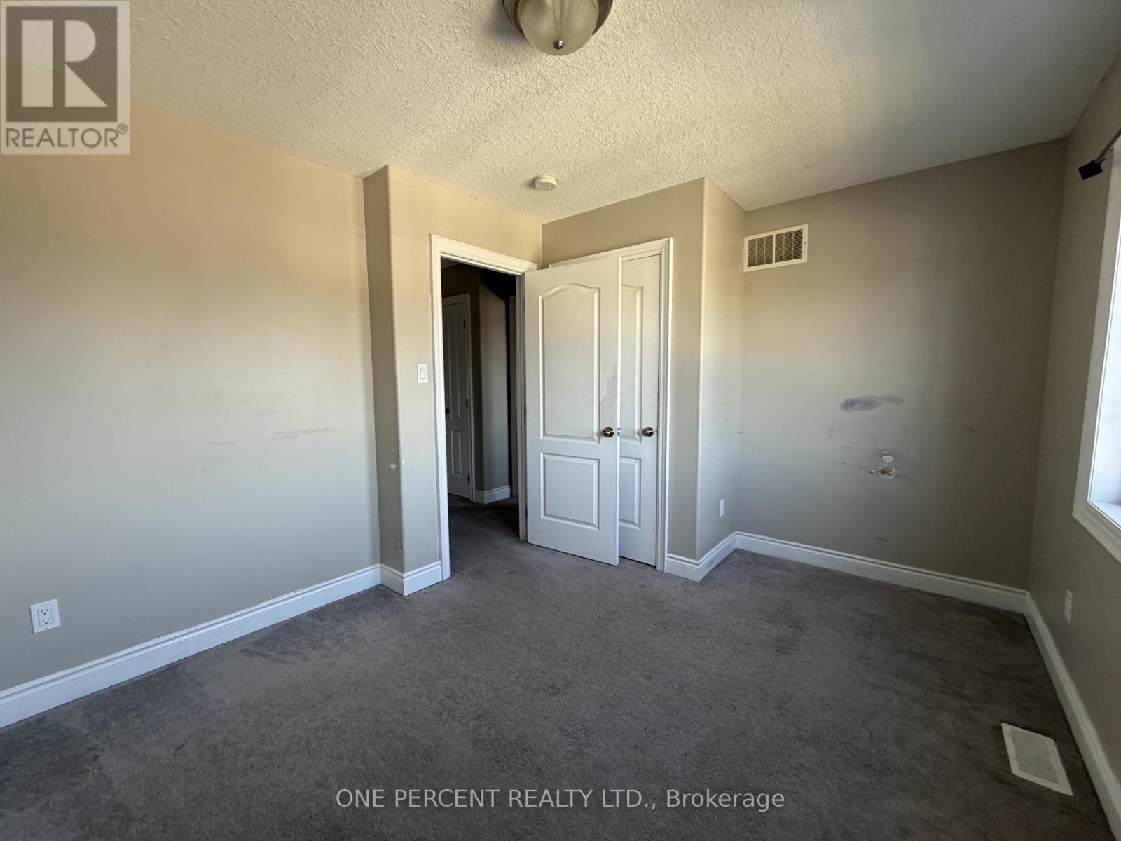 51 Booth Lane, Barrie, Ontario  L4N 0S4 - Photo 7 - S13777298