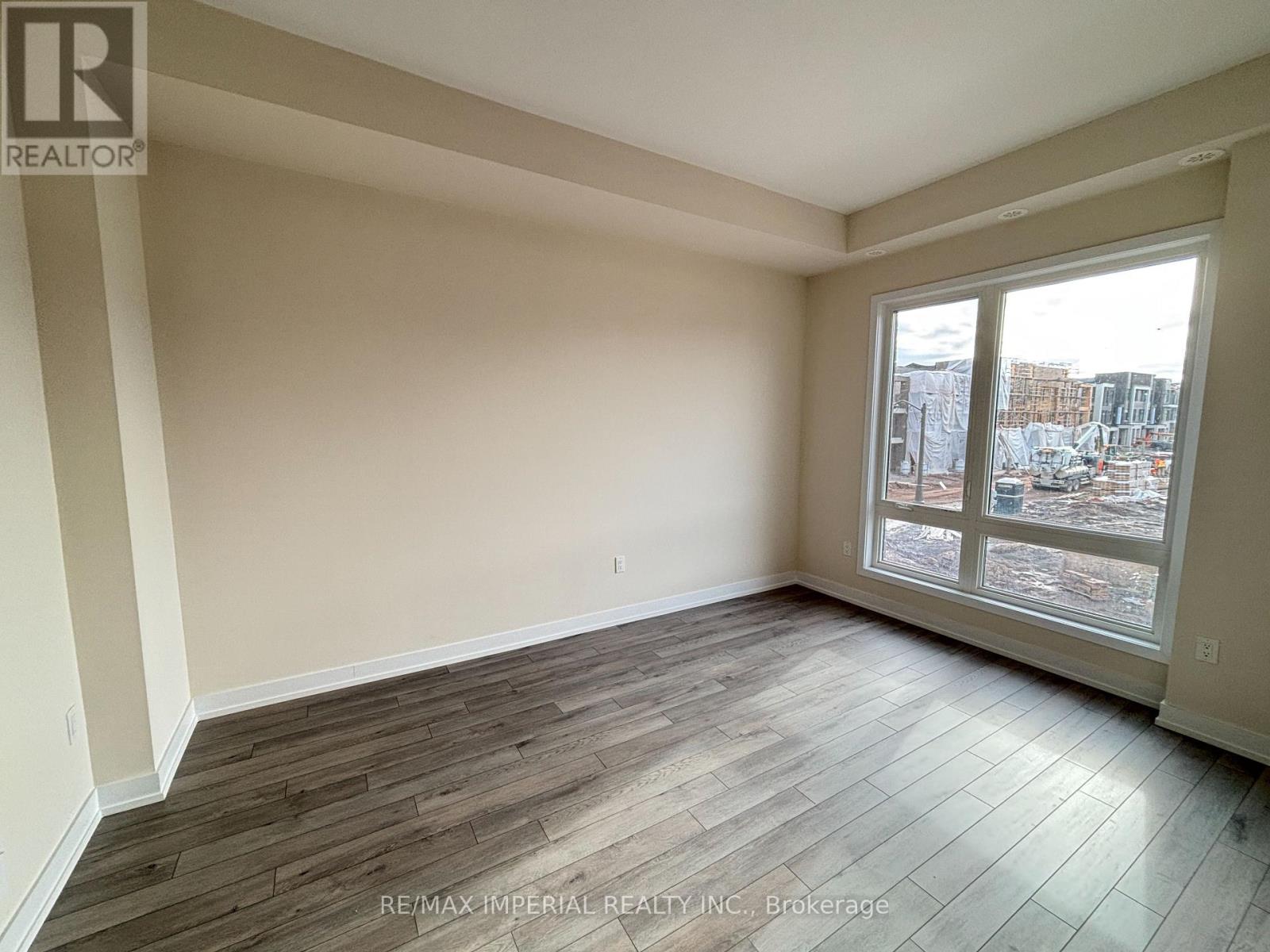 3085 Welsman Gardens, Oakville, Ontario  L6H 7Z1 - Photo 12 - W13777284