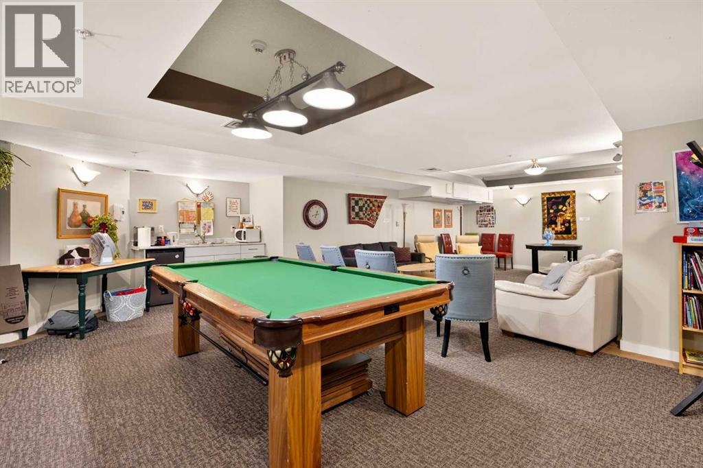 305, 30 Discovery Ridge Close Sw, Calgary, Alberta  T3H 4Y3 - Photo 31 - A2342661