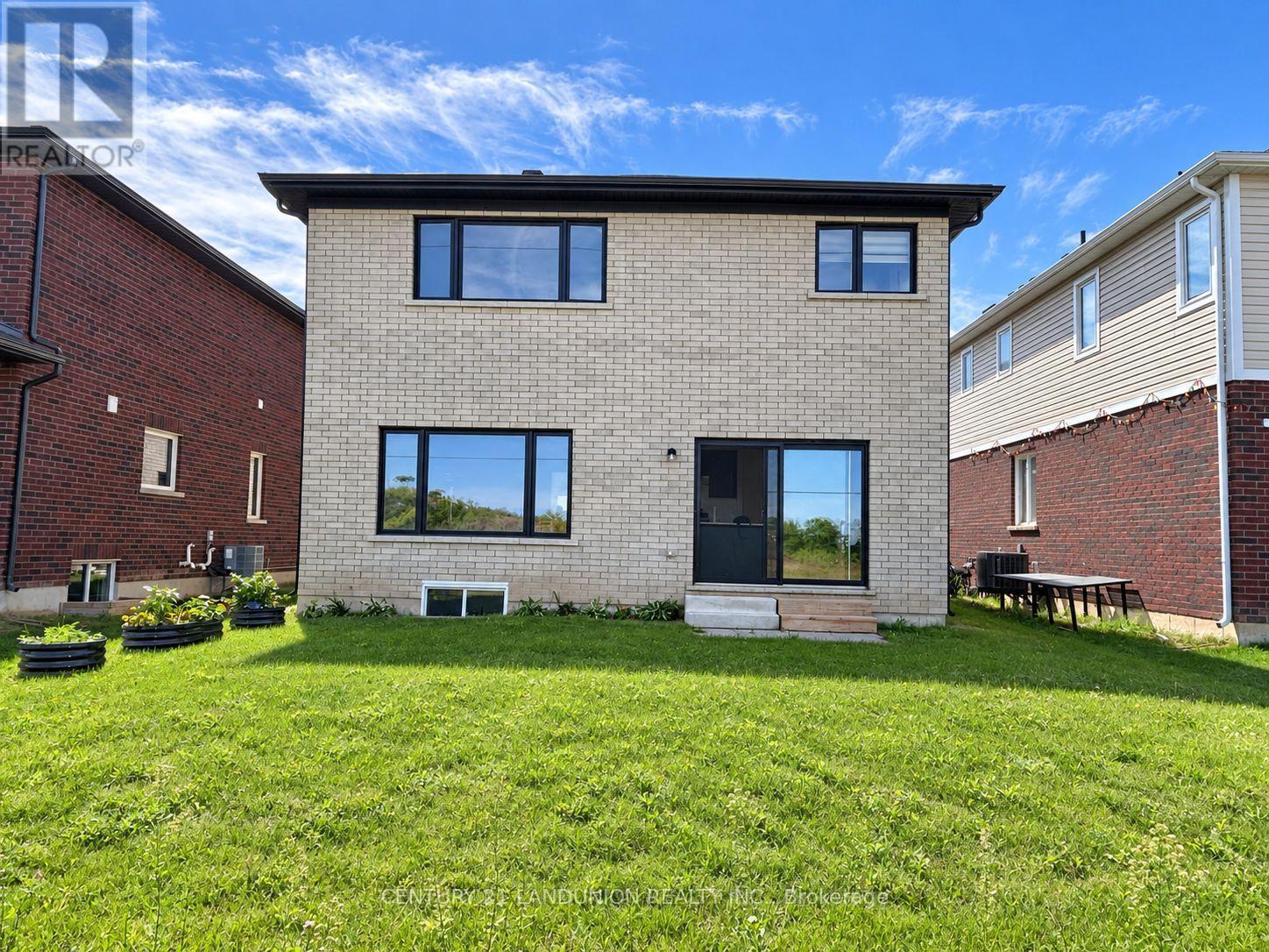 109 Acacia Road, Pelham, Ontario  L3E 0G4 - Photo 38 - X13777304
