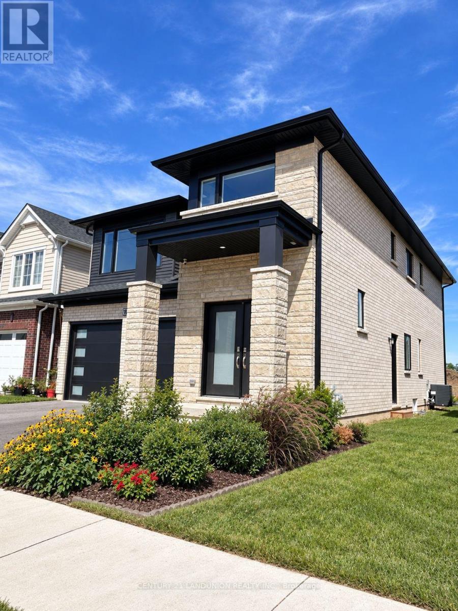 109 Acacia Road, Pelham, Ontario  L3E 0G4 - Photo 4 - X13777304