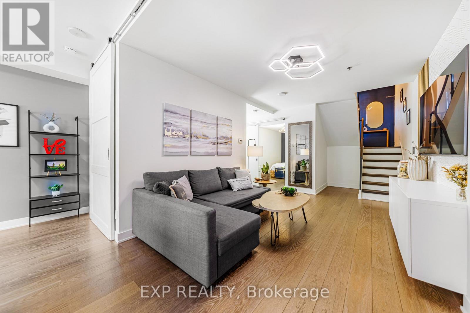 432 Sparks Street, Ottawa, Ontario  K1R 0B3 - Photo 6 - X13766240