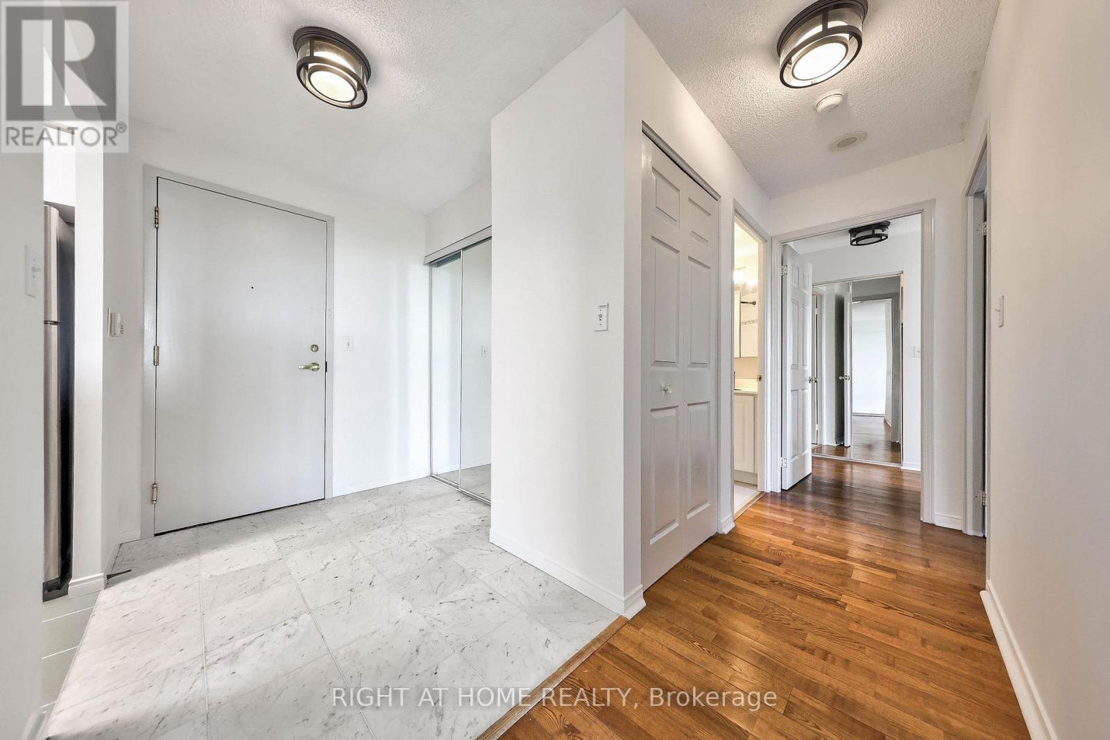 706 - 28 Pemberton Avenue, Toronto, Ontario M2M 4L1 - Photo 22 - C13774128