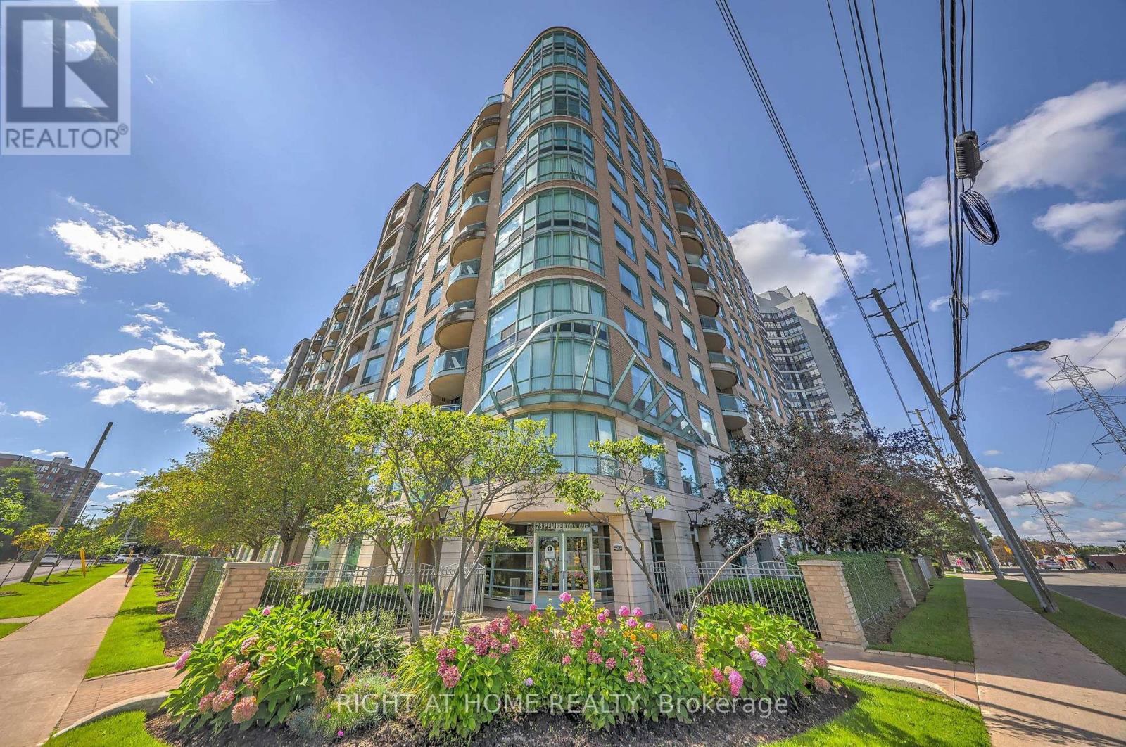 706 - 28 Pemberton Avenue, Toronto, Ontario M2M 4L1 - Photo 4 - C13774128