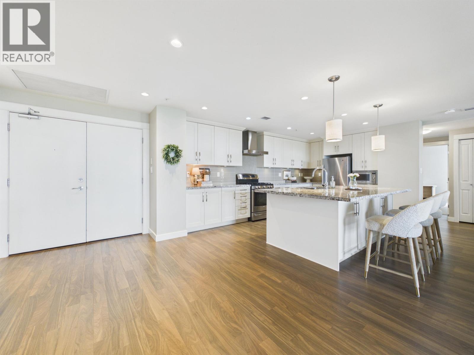 210 5055 Springs Boulevard, Tsawwassen, British Columbia  V4M 0A5 - Photo 4 - R3145203