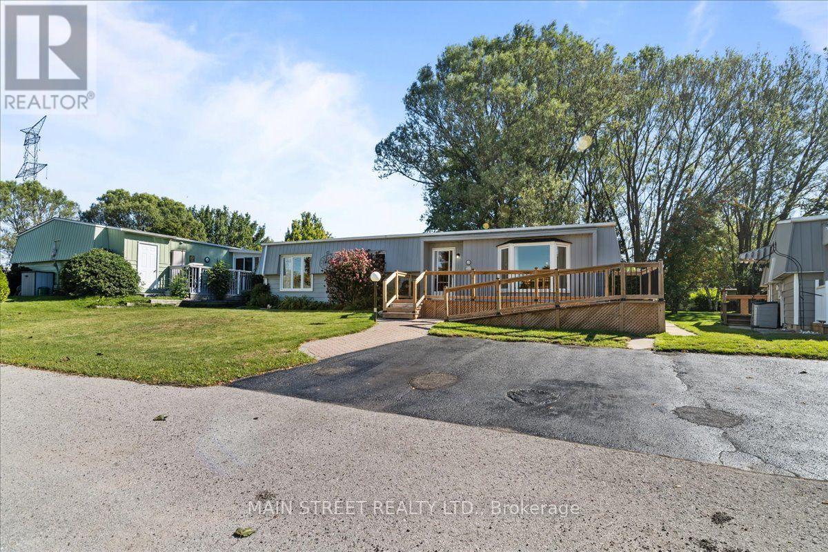 2 PINERIDGE CRESCENT, Clarington, Ontario