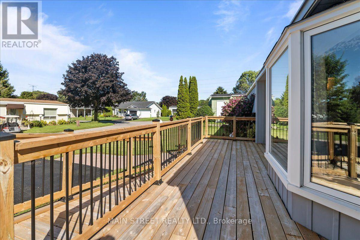 2 Pineridge Crescent, Clarington, Ontario  L1B 1B9 - Photo 3 - E13777308