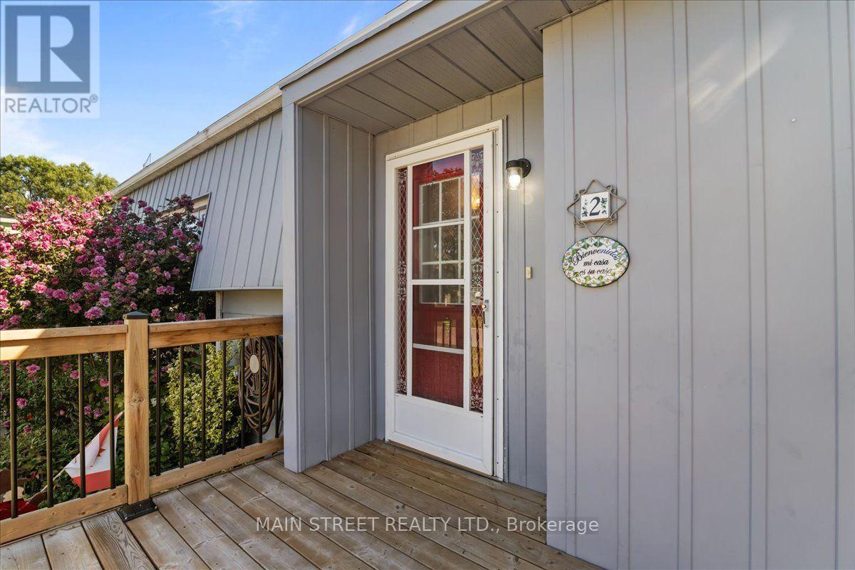 2 Pineridge Crescent, Clarington, Ontario  L1B 1B9 - Photo 4 - E13777308