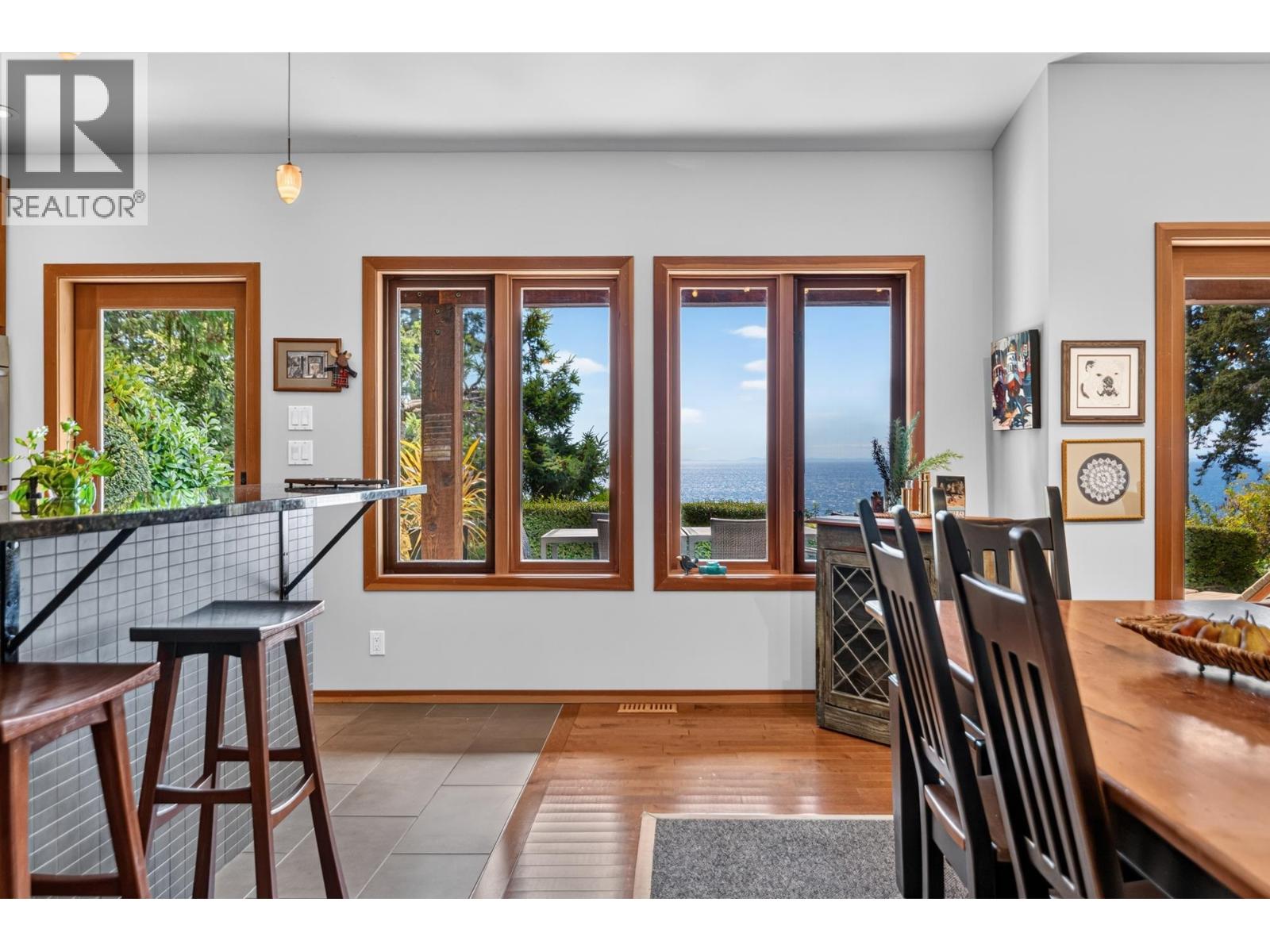 987 Gower Point Road, Gibsons, British Columbia  V0N 1V3 - Photo 12 - R3164718