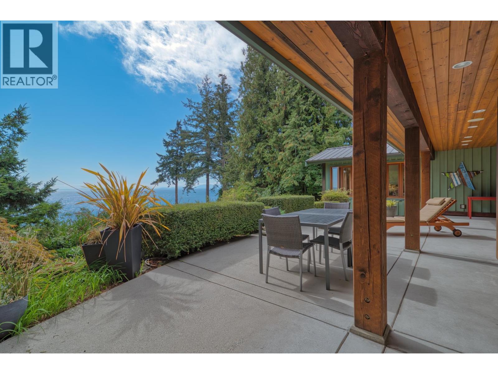 987 Gower Point Road, Gibsons, British Columbia  V0N 1V3 - Photo 14 - R3164718