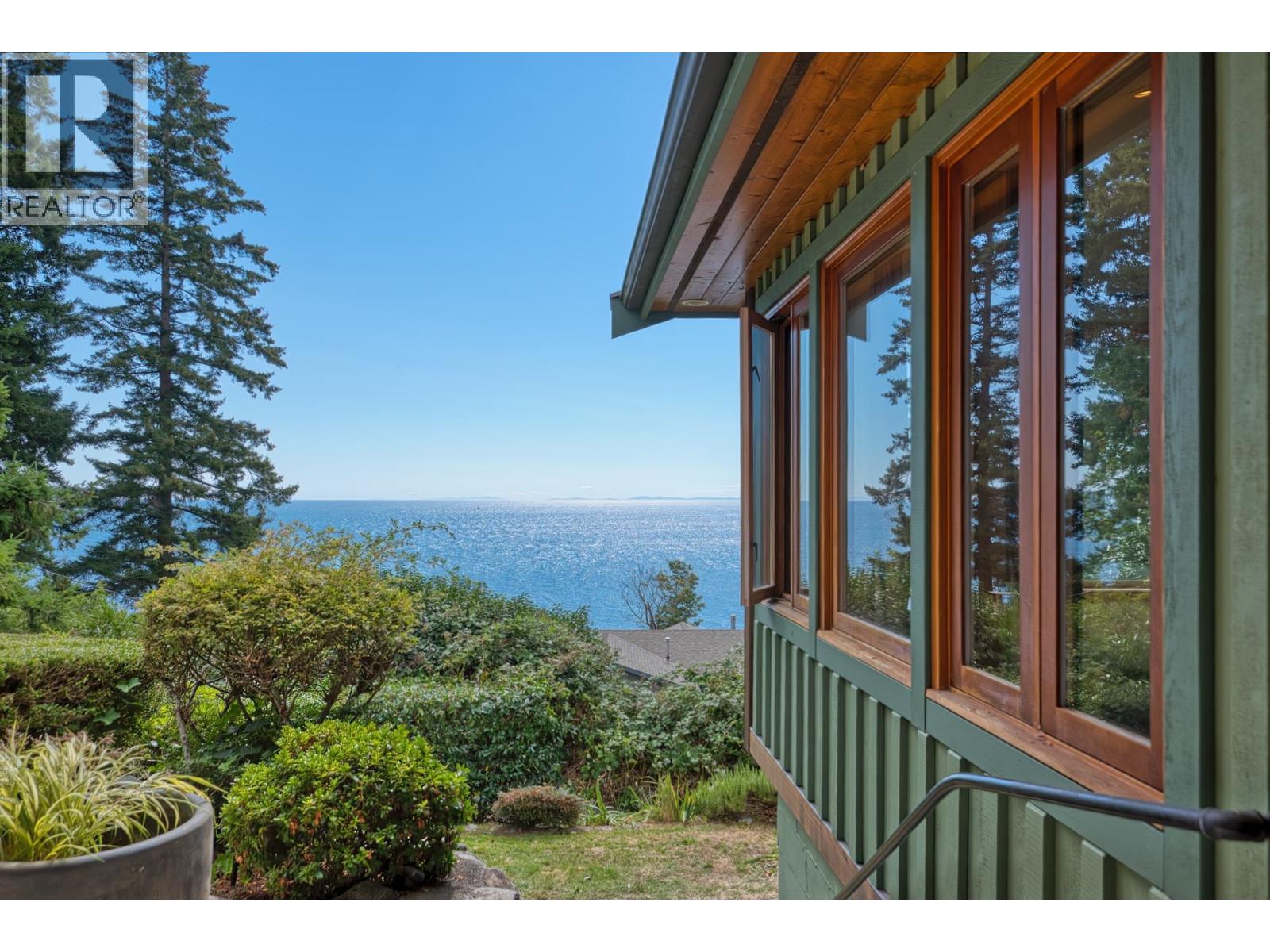 987 Gower Point Road, Gibsons, British Columbia  V0N 1V3 - Photo 29 - R3164718