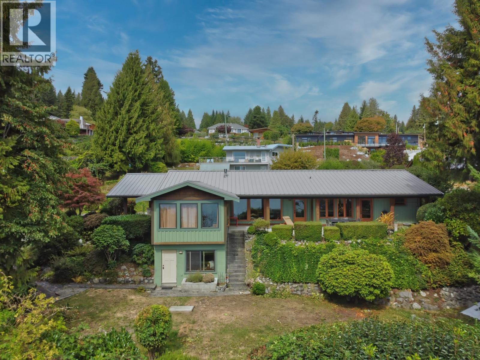 987 Gower Point Road, Gibsons, British Columbia  V0N 1V3 - Photo 31 - R3164718