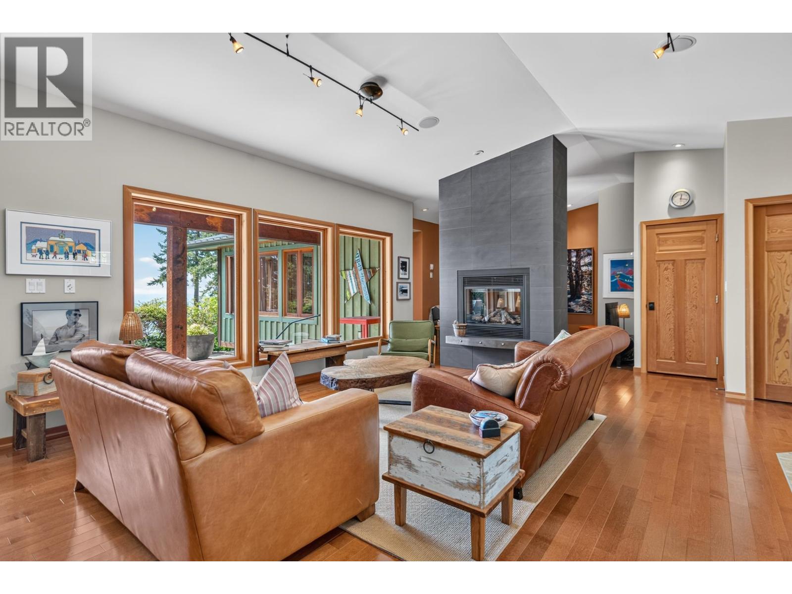 987 Gower Point Road, Gibsons, British Columbia  V0N 1V3 - Photo 5 - R3164718