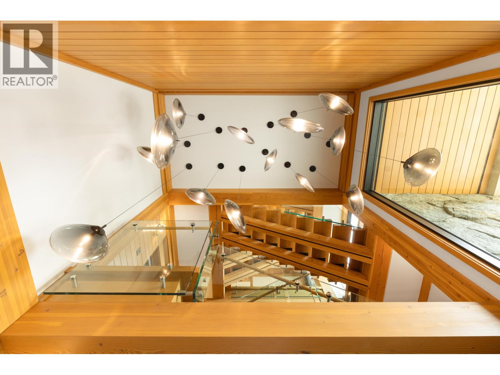 7465 Treetop Lane, Whistler, British Columbia  V8E 0E9 - Photo 23 - R3164719