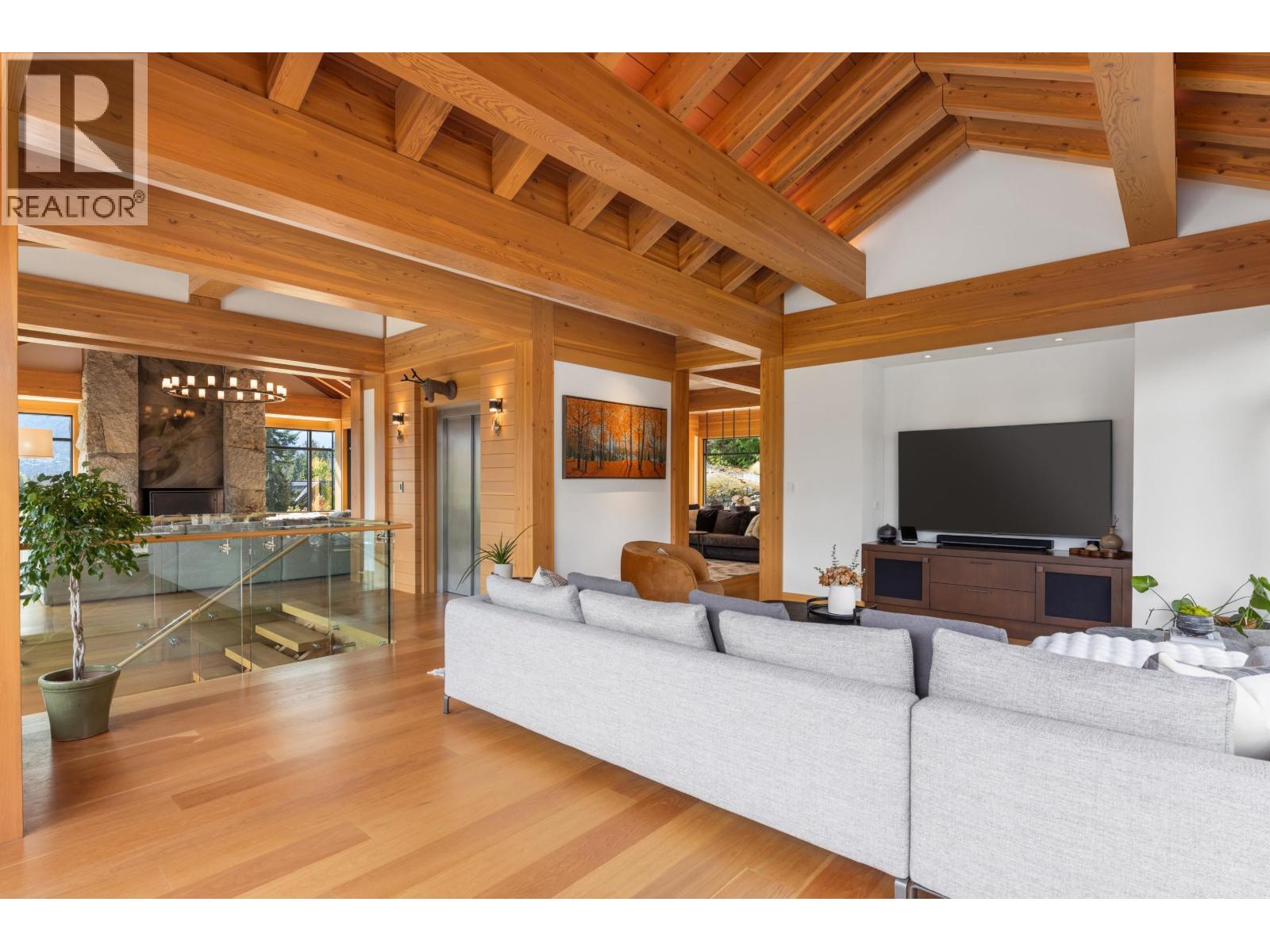 7465 Treetop Lane, Whistler, British Columbia  V8E 0E9 - Photo 7 - R3164719