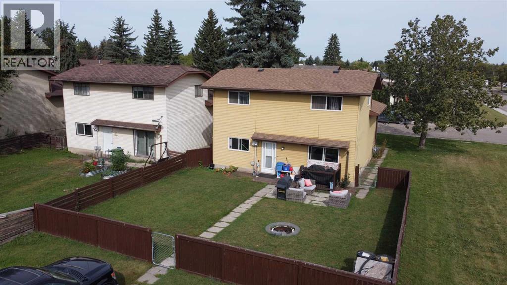 3 Gibson Close, Red Deer, Alberta  T4P 2Z3 - Photo 2 - A2344090