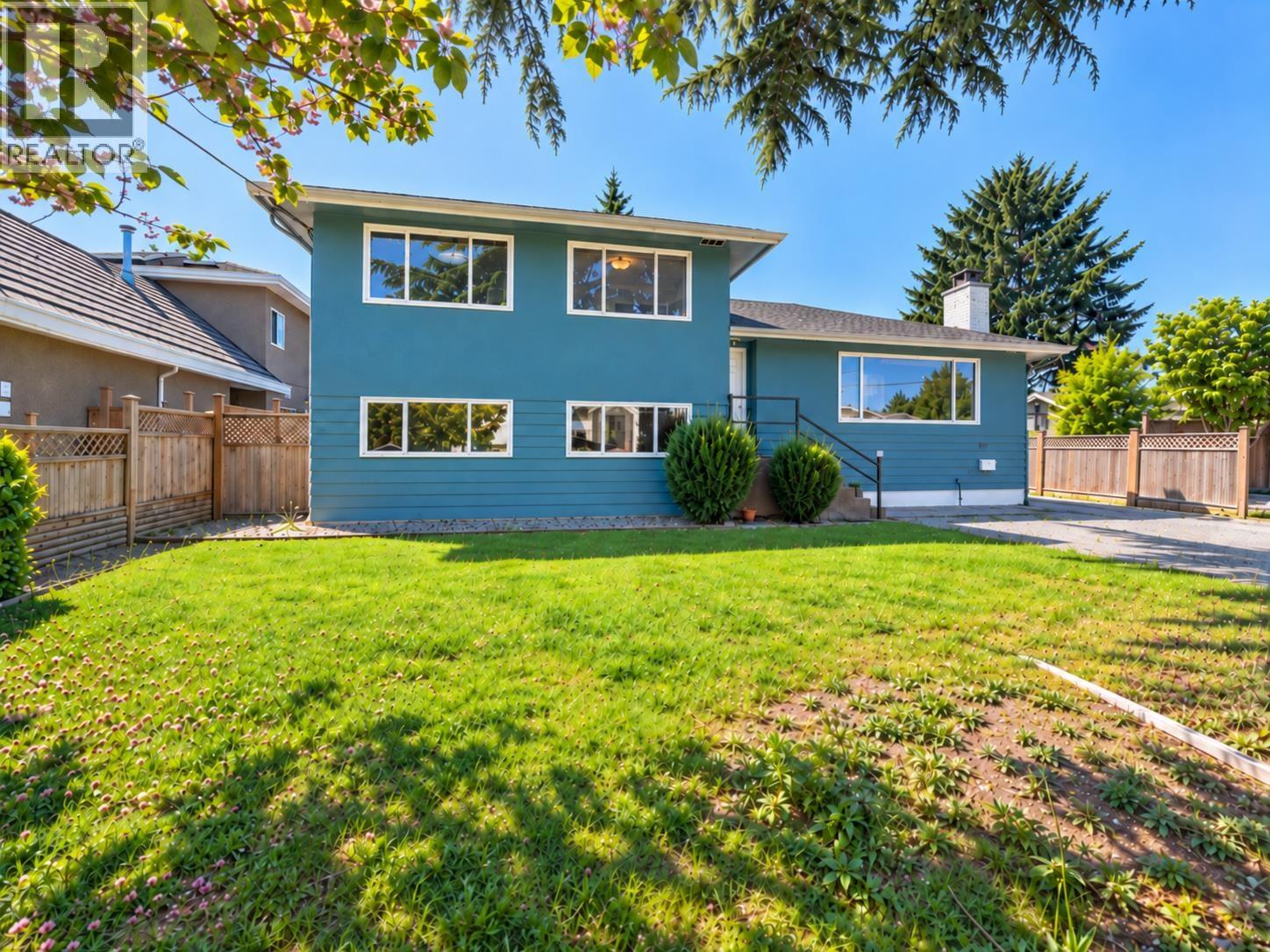 9820 Berry Road, Richmond, British Columbia  V7A 2M8 - Photo 1 - R3162872