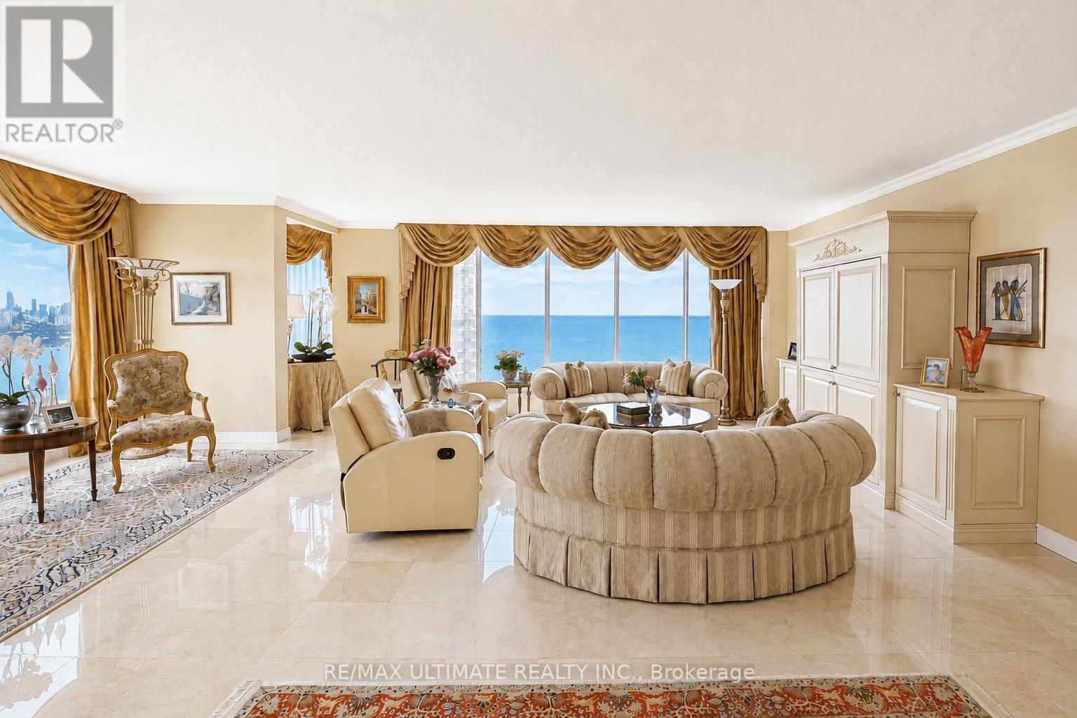 3705 - 2045 Lake Shore Boulevard W, Toronto, Ontario  M8V 2Z6 - Photo 2 - W13777312