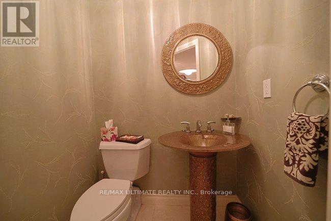 3705 - 2045 Lake Shore Boulevard W, Toronto, Ontario  M8V 2Z6 - Photo 46 - W13777312