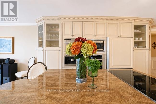 3705 - 2045 Lake Shore Boulevard W, Toronto, Ontario  M8V 2Z6 - Photo 5 - W13777312