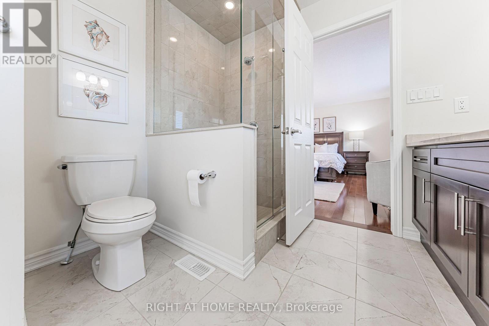 1249 Leger Way, Milton, Ontario  L9E 1E4 - Photo 23 - W13777314